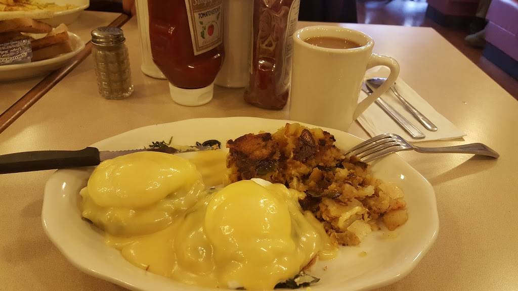 Bath Beach Diner | restaurant | 2028 Bath Ave, Brooklyn, NY 11214, USA | 7182660600 OR +1 718-266-0600