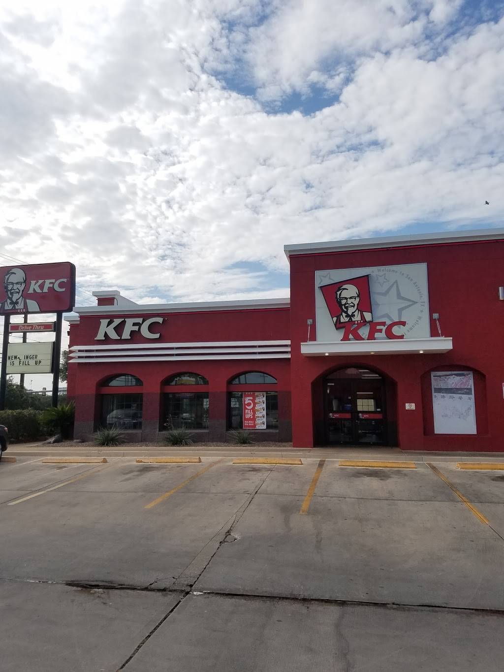 KFC | restaurant | 8510 Fredericksburg Rd, San Antonio, TX 78229, USA | 2105910651 OR +1 210-591-0651