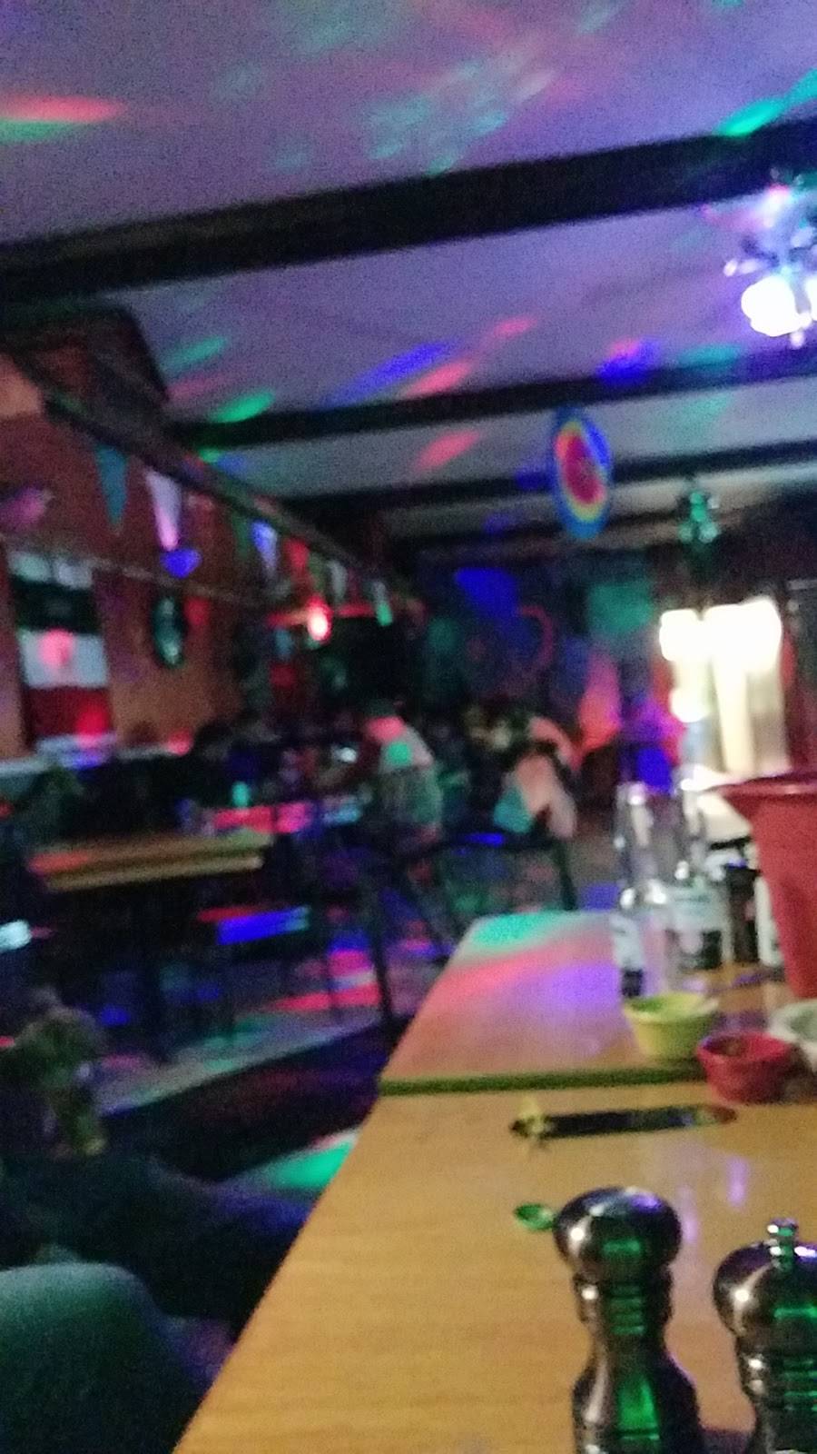 La Caleta Restaurant & Bar | restaurant | 1801 S Muskego Ave, Milwaukee, WI 53204, USA | 4142105410 OR +1 414-210-5410