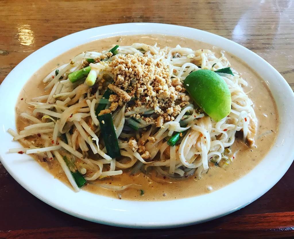 I Am Thai Cuisine | restaurant | 45709 Hayes Rd, Shelby Charter Twp, MI 48315, USA | 5862478788 OR +1 586-247-8788
