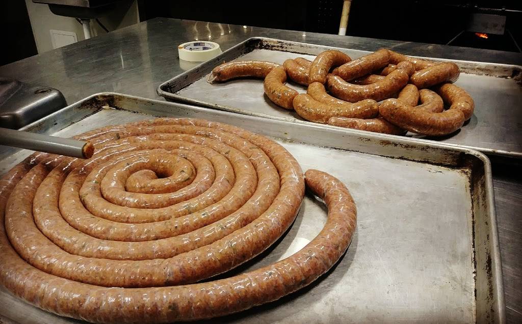 Urban Roots Brewery & Smokehouse | restaurant | 1322 V St, Sacramento, CA 95818, USA | 9167063741 OR +1 916-706-3741