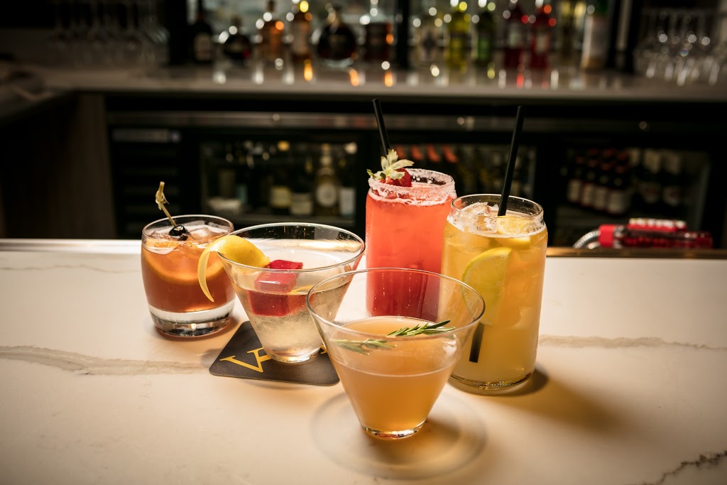 Vue Rooftop | restaurant | 328 S Clinton St UNIT A, Iowa City, IA 52240, USA | 3195194650 OR +1 319-519-4650