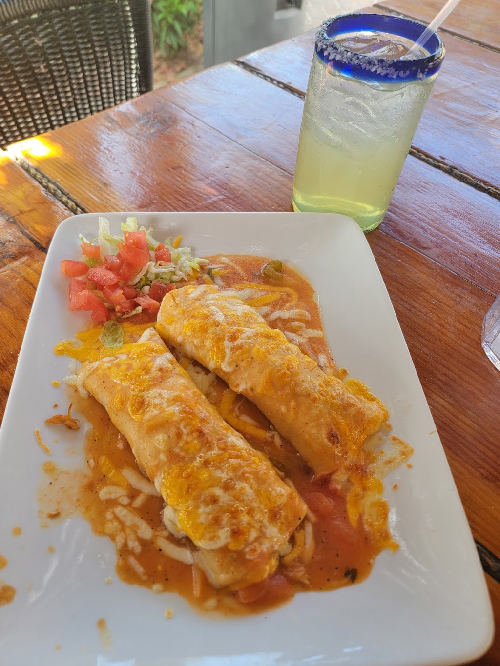 Locos Bar and Cocina | restaurant | 3620 London Bridge Rd, Lake Havasu City, AZ 86404, USA | 9284669960 OR +1 928-466-9960