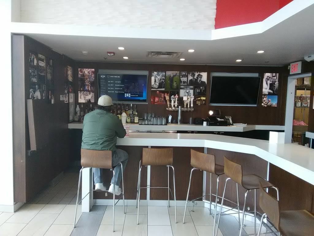 Billy Goat Tavern (in Yorktown Mall) | restaurant | Yorktown Center- Food Court, 203 Yorktown Center, Lombard, IL 60148, USA | 6306209695 OR +1 630-620-9695