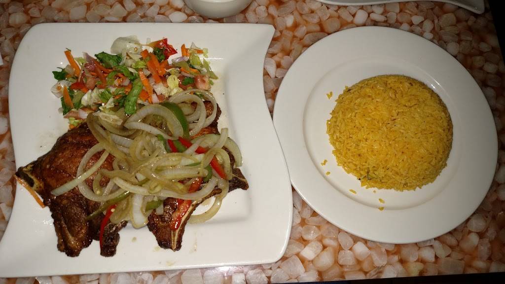 Elsa La Reina Del Chicharron | restaurant | 1515 Teaneck Rd, Teaneck, NJ 07666, USA | 2018372524 OR +1 201-837-2524