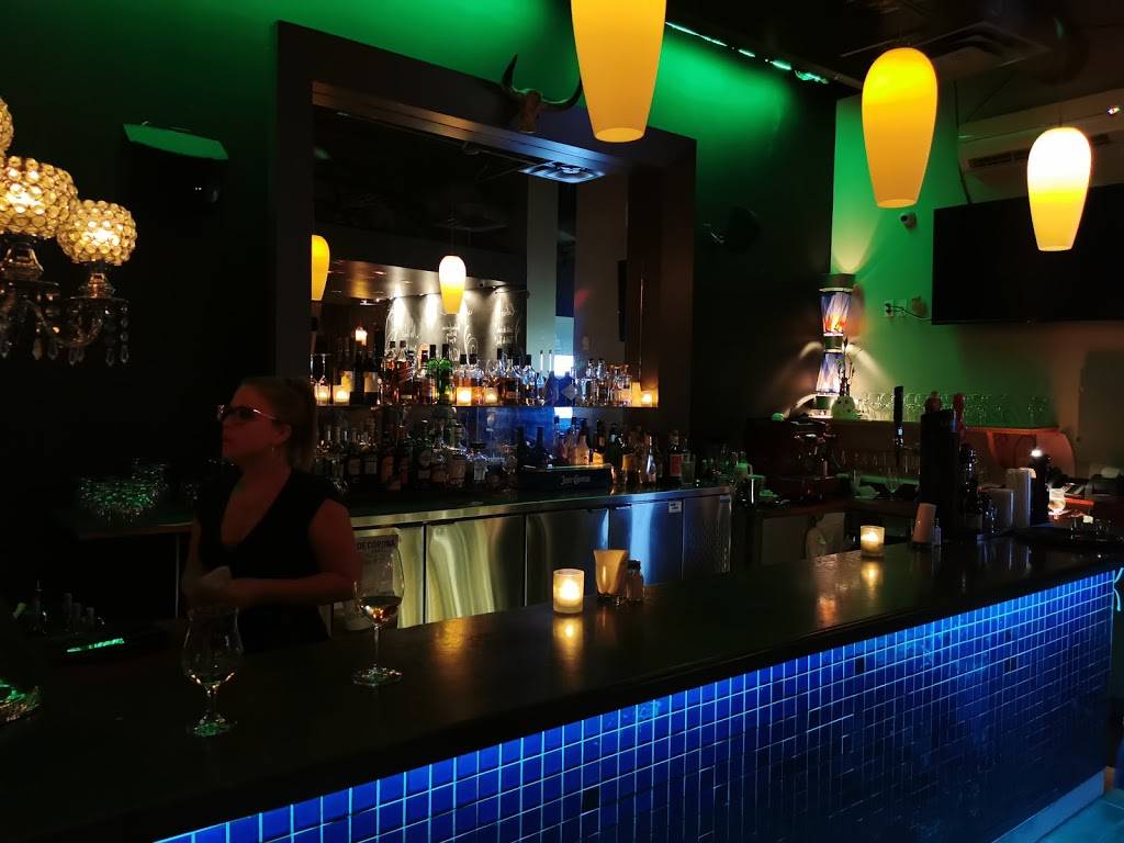 Joya Resto & Bistro | restaurant | 138 Boulevard Curé-Labelle, Rosemère, QC J7A 2H1, Canada | 4504198039 OR +1 450-419-8039