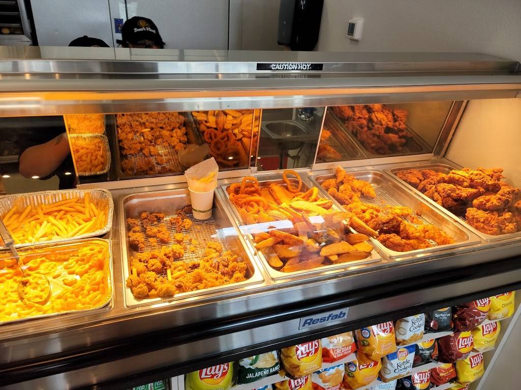 Cafe Corner | restaurant | 7609 US-441, Leesburg, FL 34788, USA | 3525302860 OR +1 352-530-2860