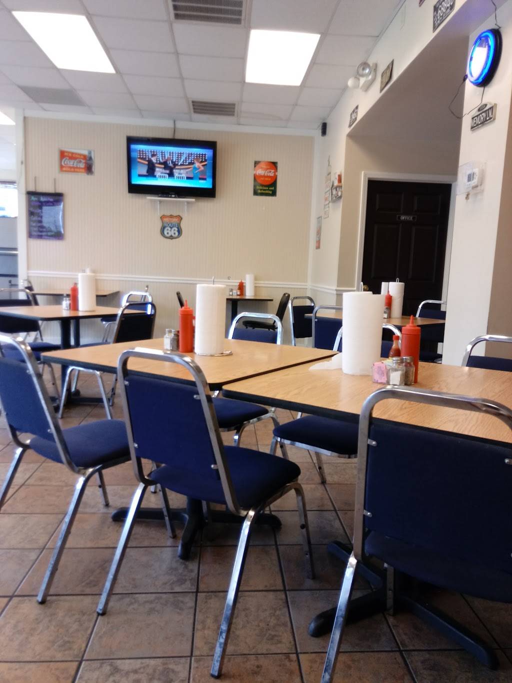 Russells Diner | restaurant | 1003 East Ave, Cedartown, GA 30125, USA | 7707487722 OR +1 770-748-7722