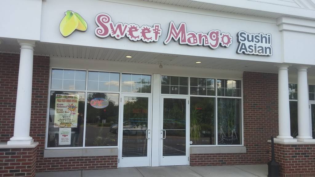 Sweet Mango Sushi Bar & Asian Restaurant | restaurant | 274 S Main St, Newtown, CT 06470, United States | 2032703737 OR +1 203-270-3737