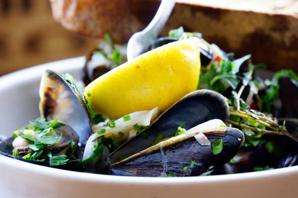 The Double Windsor | restaurant | 210 Prospect Park West, Brooklyn, NY 11215, USA | 3477253479 OR +1 347-725-3479