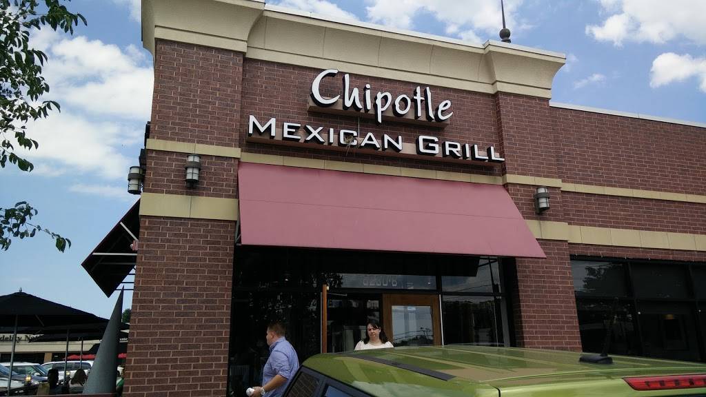 Chipotle Mexican Grill | restaurant | 6230 W 95th St Ste B, Oak Lawn, IL 60453, USA | 7085292100 OR +1 708-529-2100