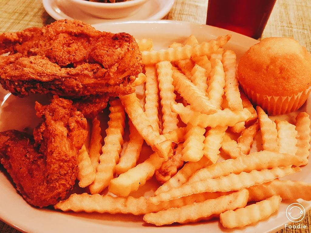 Cottage Inn | restaurant | 570 Eastern Pkwy, Louisville, KY 40217, USA | 5026374325 OR +1 502-637-4325