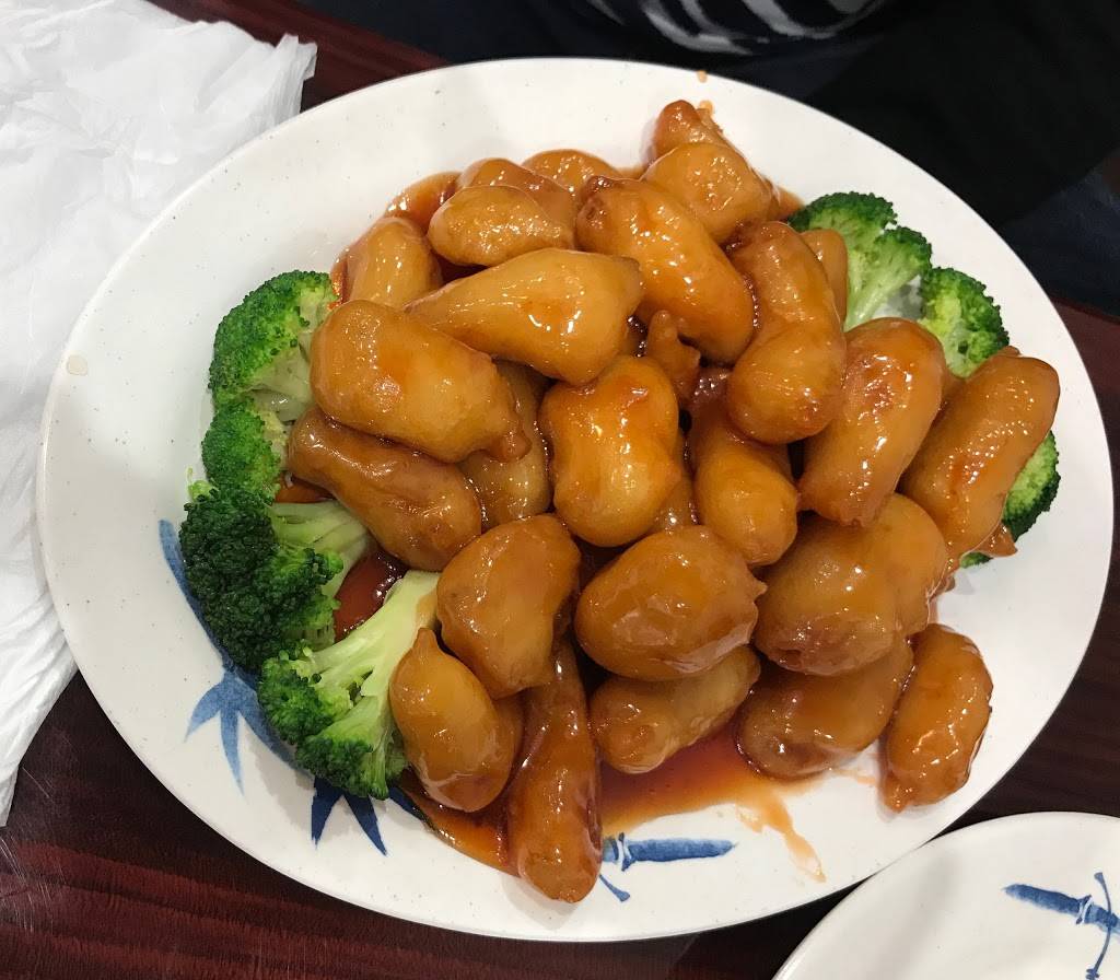 Lucky Star | restaurant | 719 Main St, Winfield, KS 67156, USA | 6204025098 OR +1 620-402-5098