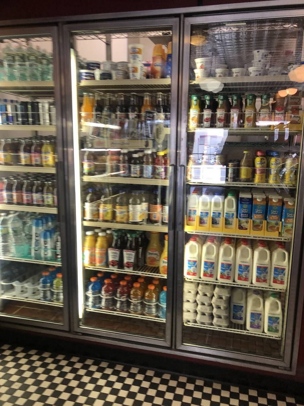 Malverne Deli | restaurant | 255 Hempstead Ave, Malverne, NY 11565, USA | 5165992443 OR +1 516-599-2443