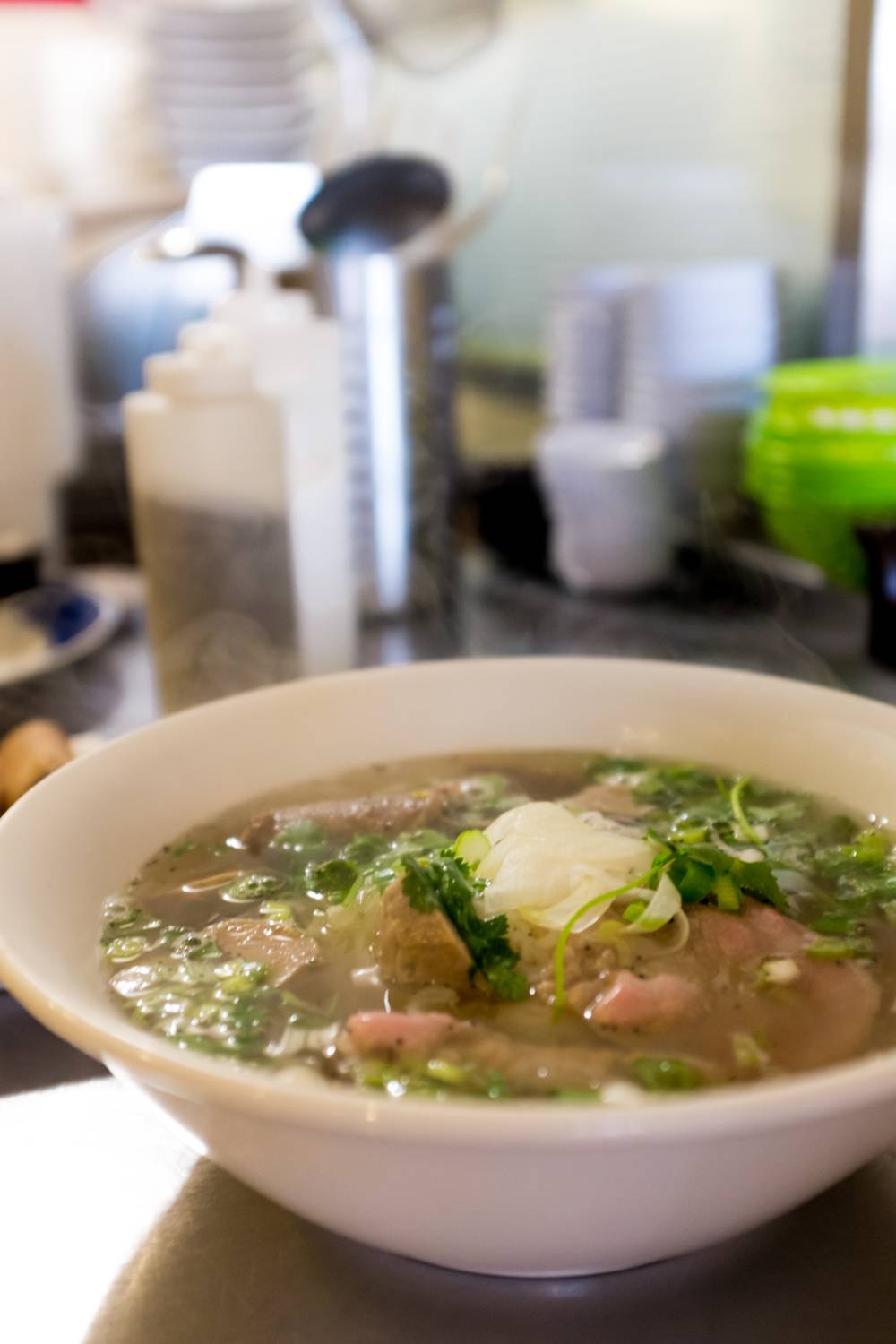 Pho Non La | restaurant | 16738 Lakeshore Dr, Lake Elsinore, CA 92530, USA | 9516742689 OR +1 951-674-2689
