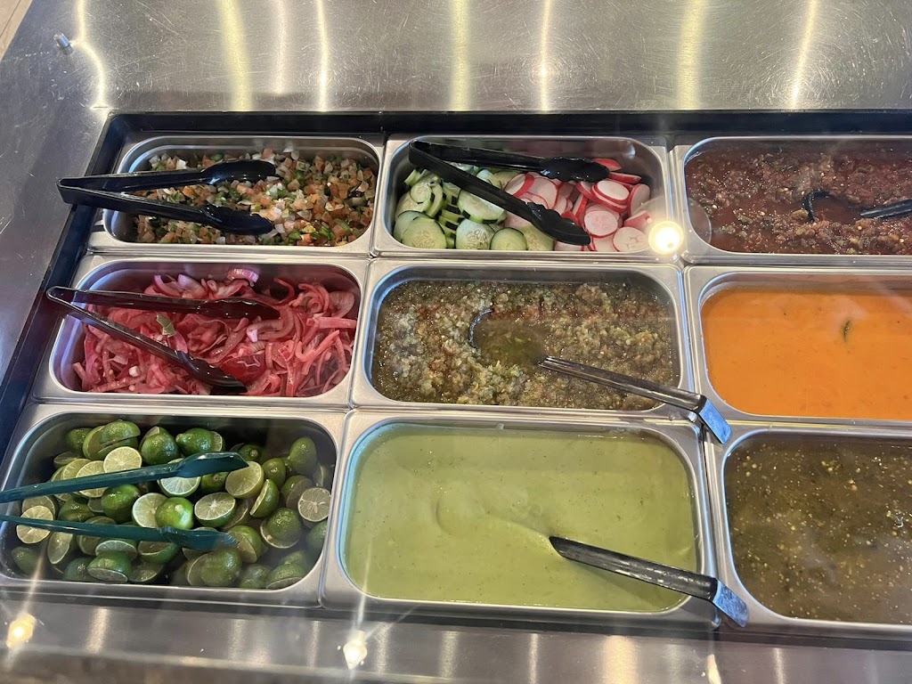 Ranch Rodeo | restaurant | 64 N Harrison Rd, Tucson, AZ 85748, USA | 5202961202 OR +1 520-296-1202