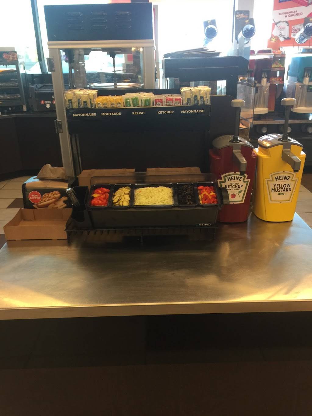 Couche-Tard | meal takeaway | 10001 Boulevard Louis-H. La Fontaine, Anjou, QC H1J 2M5, Canada | 5143535324 OR +1 514-353-5324