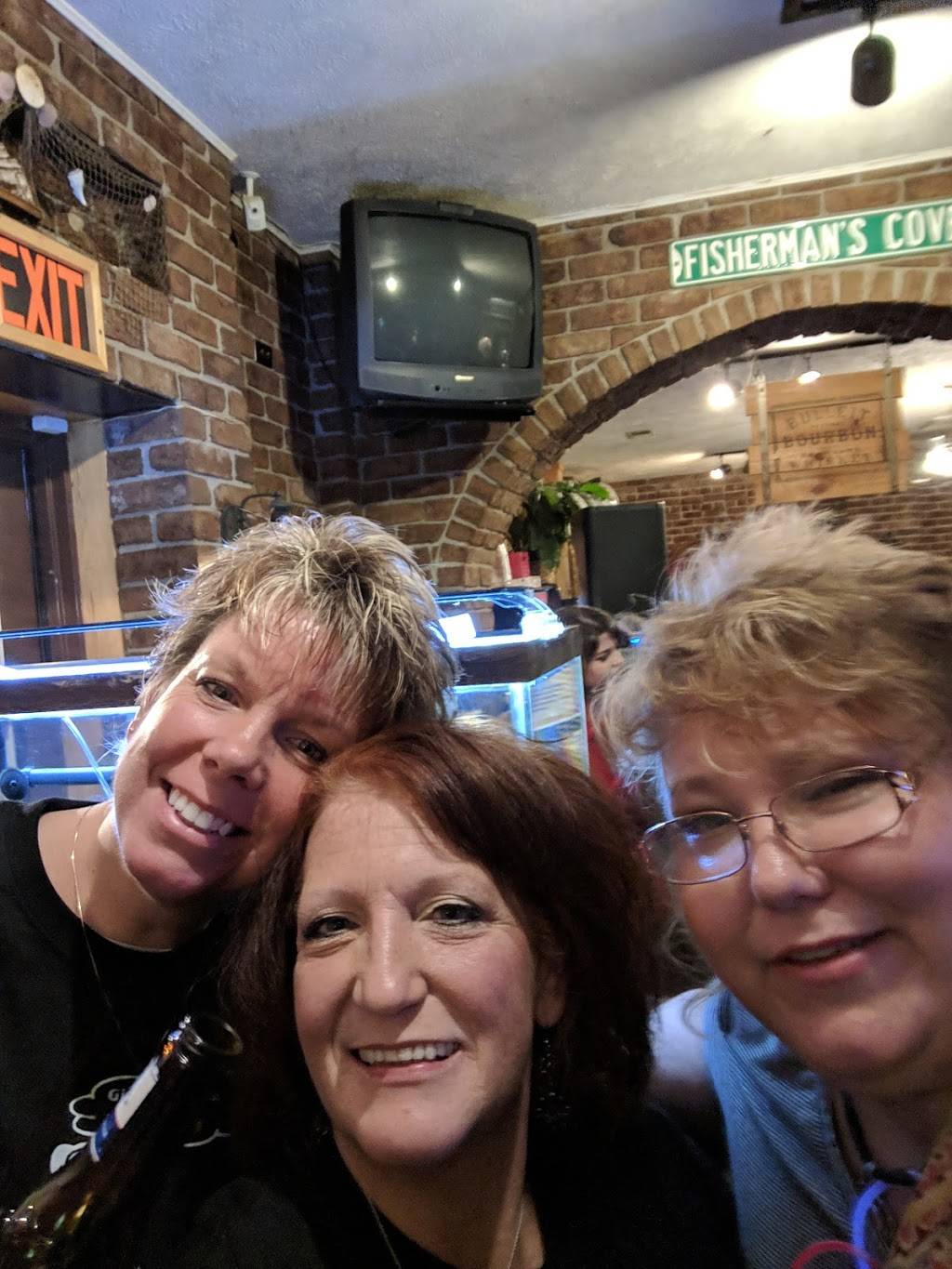 Fishermens Cove | restaurant | 7651 Orangeville Rd, Orangeville, OH 44453, USA | 3307722683 OR +1 330-772-2683