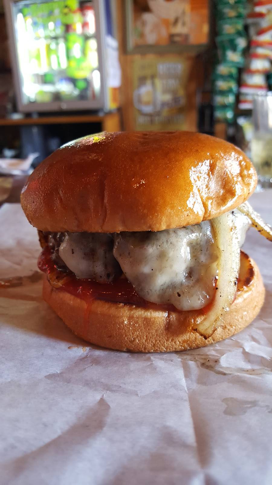 Ridott Corners Tavern | restaurant | 1862 S Rock City Rd, Ridott, IL 61067, USA | 8152352451 OR +1 815-235-2451