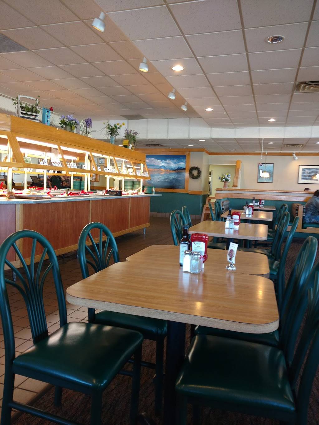 Ponderosa | restaurant | 4687 US-10, Ludington, MI 49431, USA | 2318431446 OR +1 231-843-1446