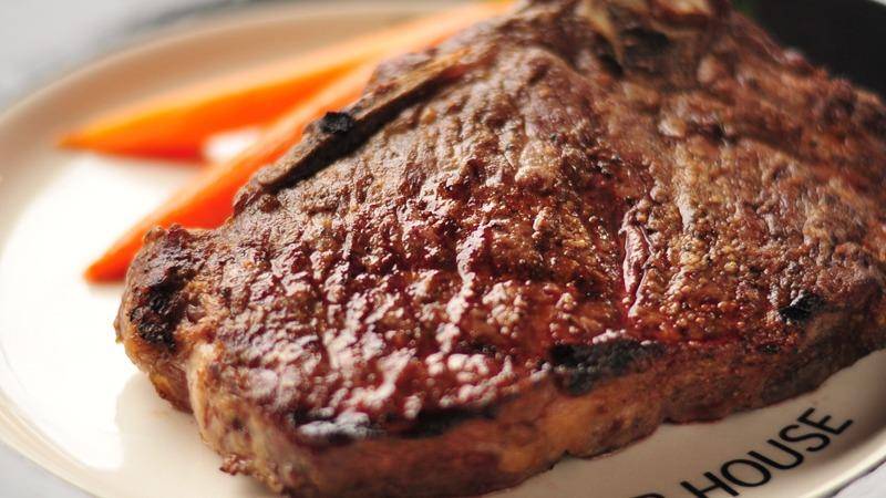 The Chop House - Toledo | restaurant | 300 N Summit St #140, Toledo, OH 43604, USA | 4197206000 OR +1 419-720-6000