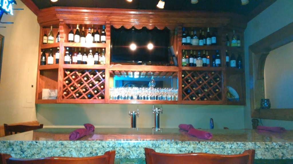 Moustos Pasta And Grill | restaurant | 1700 W Reelfoot Ave, Union City, TN 38261, USA | 7318854480 OR +1 731-885-4480