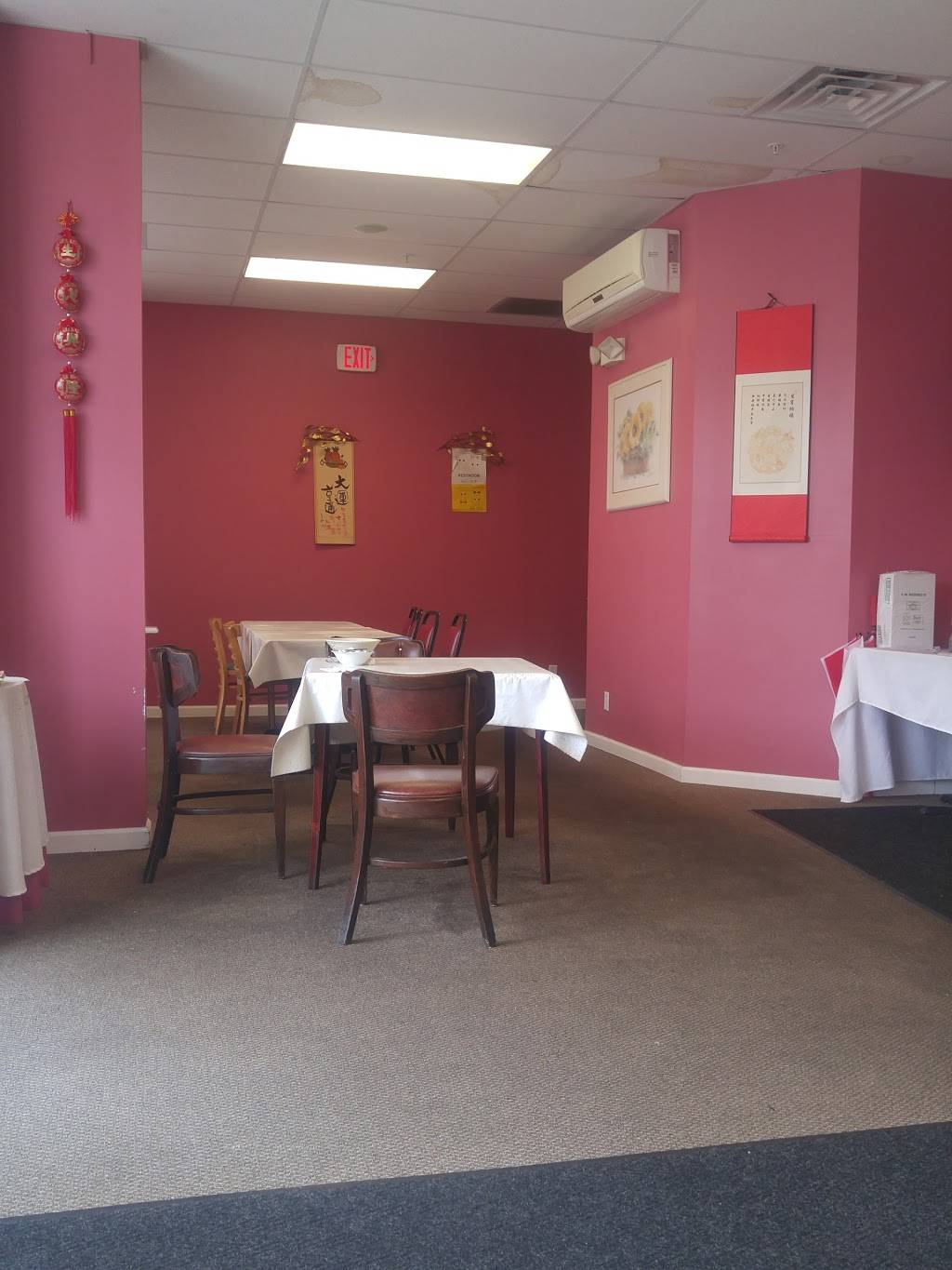 YUM YUM Chinese Restaurant | restaurant | 24 E Park Pl, Oxford, OH 45056, USA | 5132806365 OR +1 513-280-6365