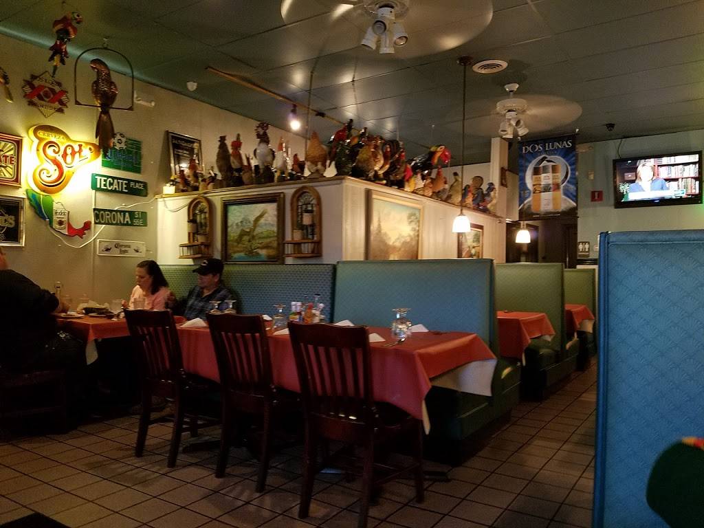 La Hacienda de Roselle | restaurant | 35 W Irving Park Rd, Roselle, IL 60172, USA | 6308939009 OR +1 630-893-9009