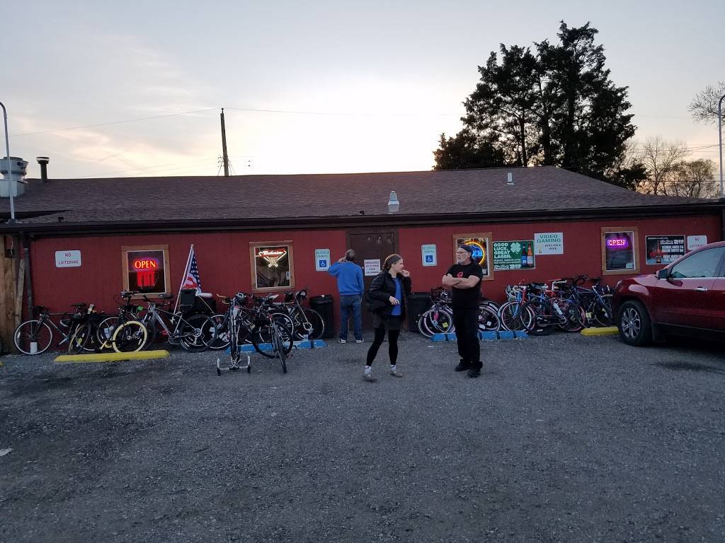 Steffis Bar & Grill | restaurant | 3125 Fairmont Ave, Collinsville, IL 62234, USA | 6183449116 OR +1 618-344-9116