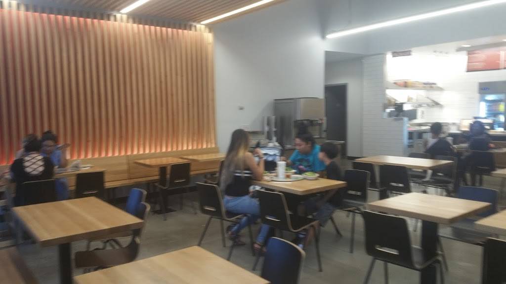 Chipotle Mexican Grill | restaurant | 6925 University City Blvd Ste 440, Charlotte, NC 28262, USA | 7045965475 OR +1 704-596-5475