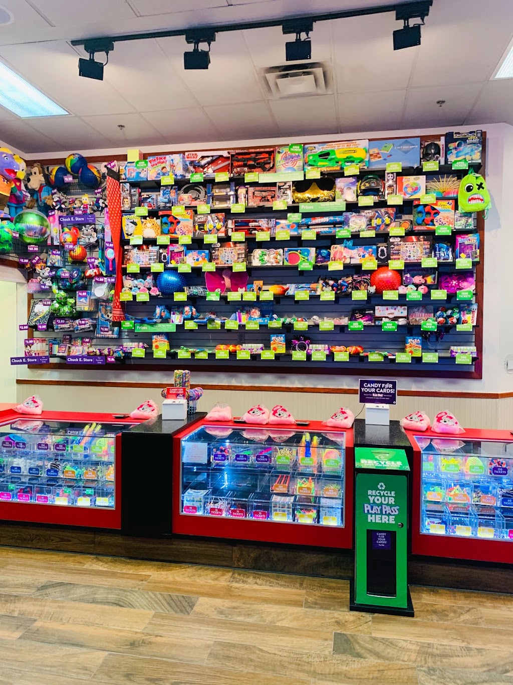Chuck E. Cheese | restaurant | 3300 W Expy 83 Bldg. 1000, McAllen, TX 78501, USA | 9566310020 OR +1 956-631-0020