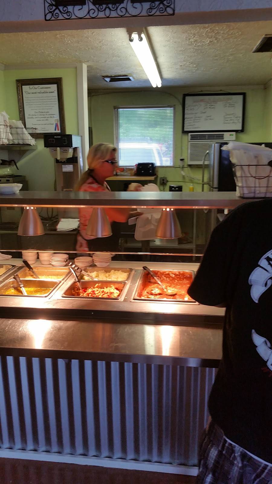 Lizs Kitchen | restaurant | 107 Memorial Dr, Goodlettsville, TN 37072, USA | 6158514449 OR +1 615-851-4449