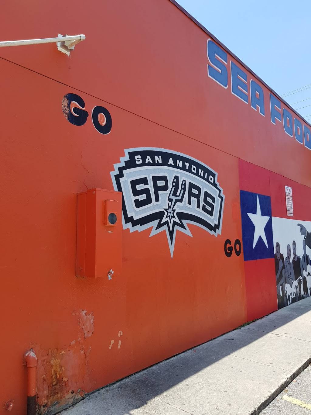 Carmelitas Mexican Restaurant | restaurant | 2218 Broadway St, San Antonio, TX 78215, USA | 2102245540 OR +1 210-224-5540