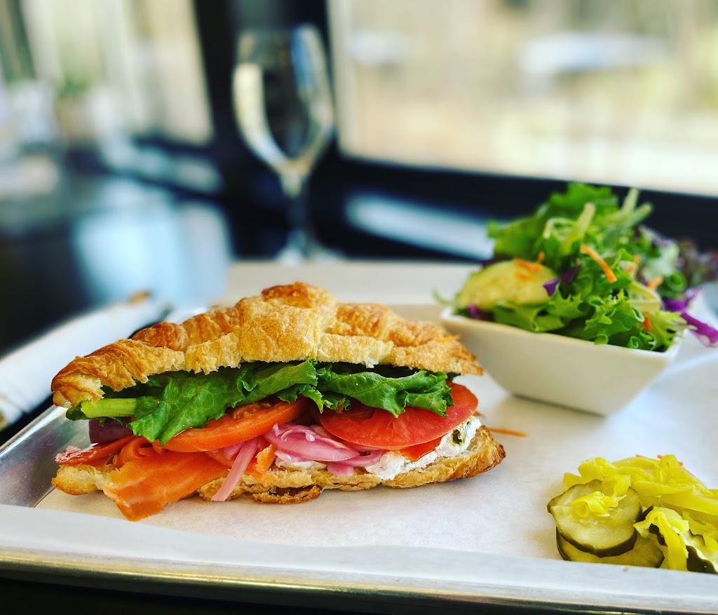 Greenleaf Restaurant | restaurant | 49 N Main St, Ashland, OR 97520, USA | 5414822808 OR +1 541-482-2808