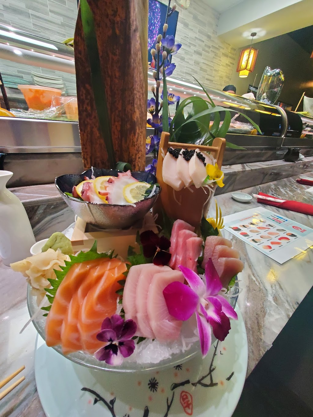 Izumi Sushi Bar Seafood | restaurant | 3655 E Speedway Blvd, Tucson, AZ 85716, USA | 5203272778 OR +1 520-327-2778