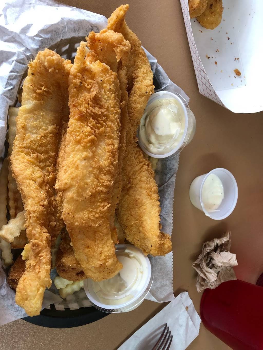 Pawpaws Catfish Kitchen | restaurant | 2760 Wears Valley Rd, Sevierville, TN 37862, USA | 8654464978 OR +1 865-446-4978