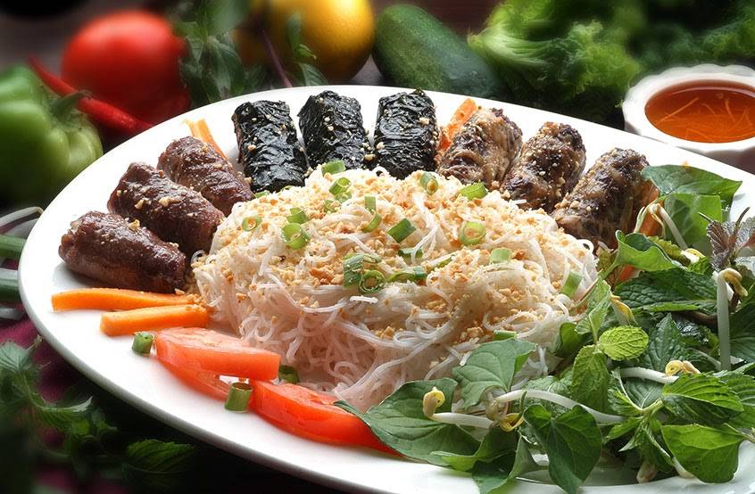 Pho Que Huong | restaurant | 5110 Eldorado Pkwy #200, Frisco, TX 75033, USA | 9722945168 OR +1 972-294-5168