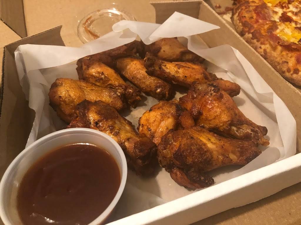 Sopranos Pizza | restaurant | 500 Oxford St W, London, ON N6H 1T5, Canada | 5194740241 OR +1 519-474-0241