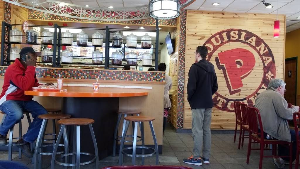 Popeyes Louisiana Kitchen | restaurant | 11706 Jefferson Ave, Newport News, VA 23606, USA | 7575990594 OR +1 757-599-0594