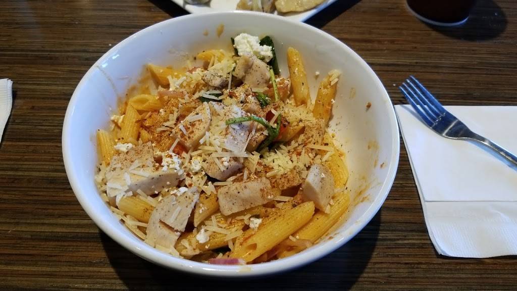 Noodles and Company | restaurant | 193 Pavilion Pkwy, Newport, KY 41071, USA | 8594317600 OR +1 859-431-7600