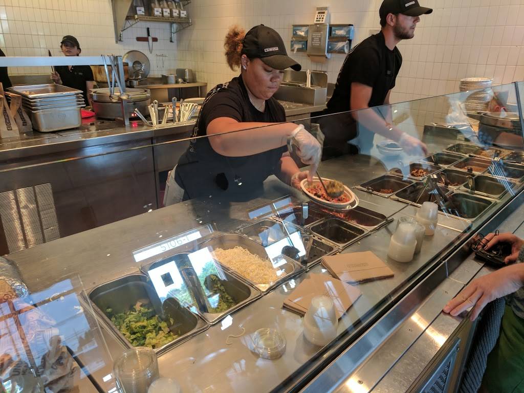 Chipotle Mexican Grill | restaurant | 5106 Jonestown Rd Ste I, Harrisburg, PA 17112, USA | 7176141504 OR +1 717-614-1504
