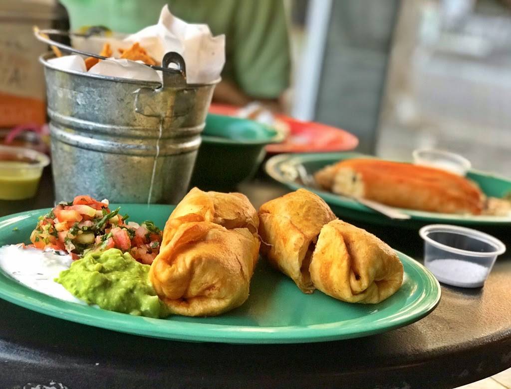 Lulus on the Alameda | restaurant | 3539 Alameda de las Pulgas, Menlo Park, CA 94025, USA | 6508548226 OR +1 650-854-8226