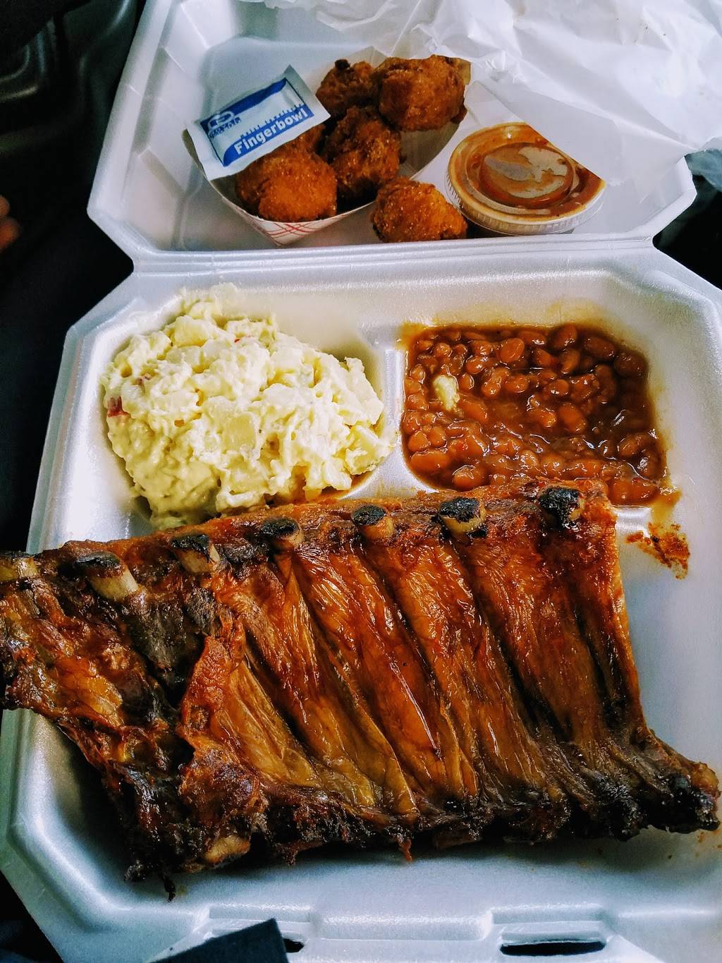 Southern Barbecue | restaurant | 6 Fairview Church Rd, Spartanburg, SC 29303, United States | 8645159877 OR +1 864-515-9877