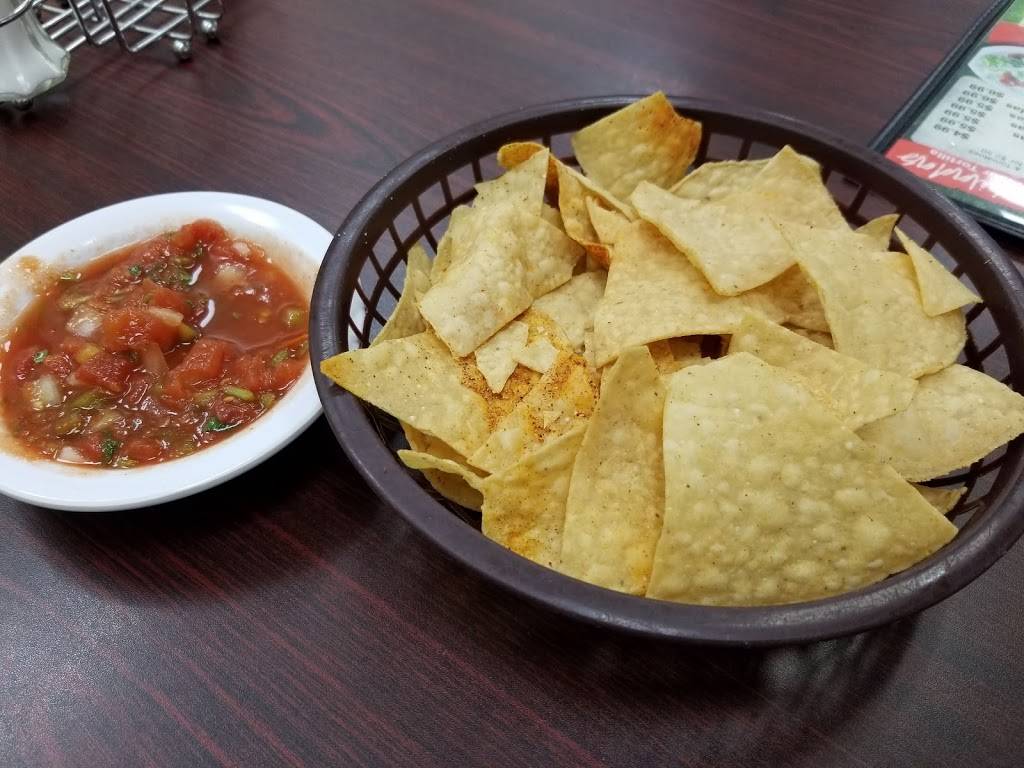 El Green Burrito | restaurant | 162 N Main St, Tooele, UT 84074, USA | 4358825031 OR +1 435-882-5031