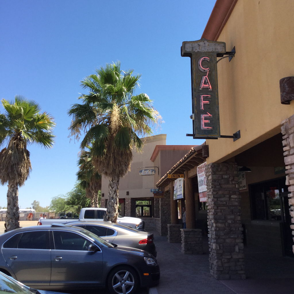 Raceway Bar and Grill | night club | 49237 W Papago Rd #7, Maricopa, AZ 85139, USA | 5205680808 OR +1 520-568-0808