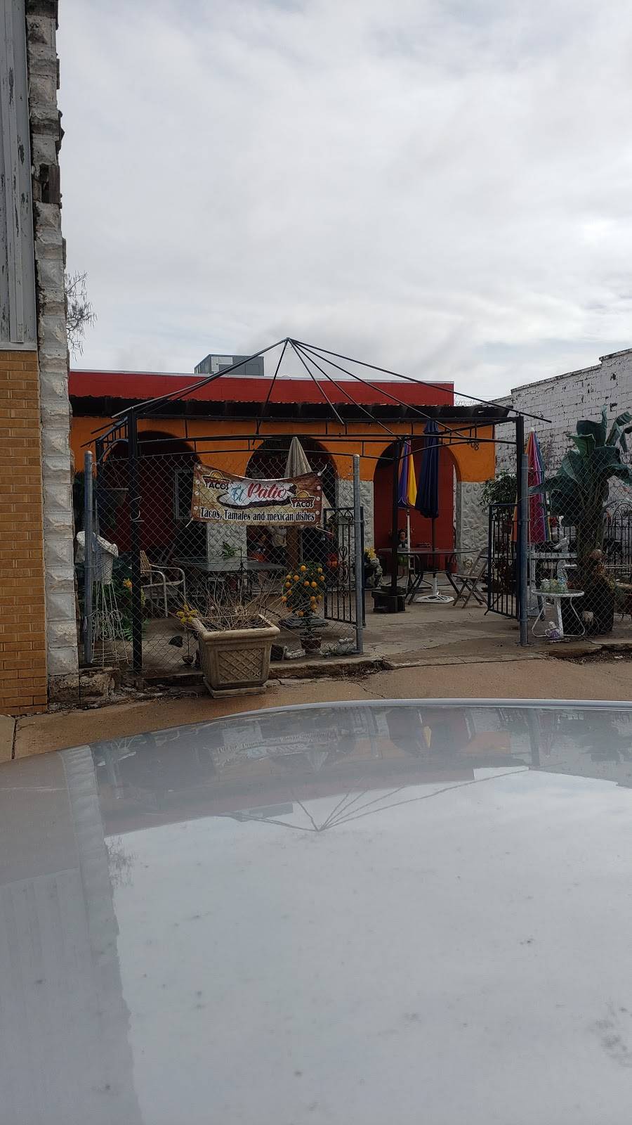 El Patio | restaurant | 908 S Main St, Hutchinson, KS 67501, USA | 6203146536 OR +1 620-314-6536