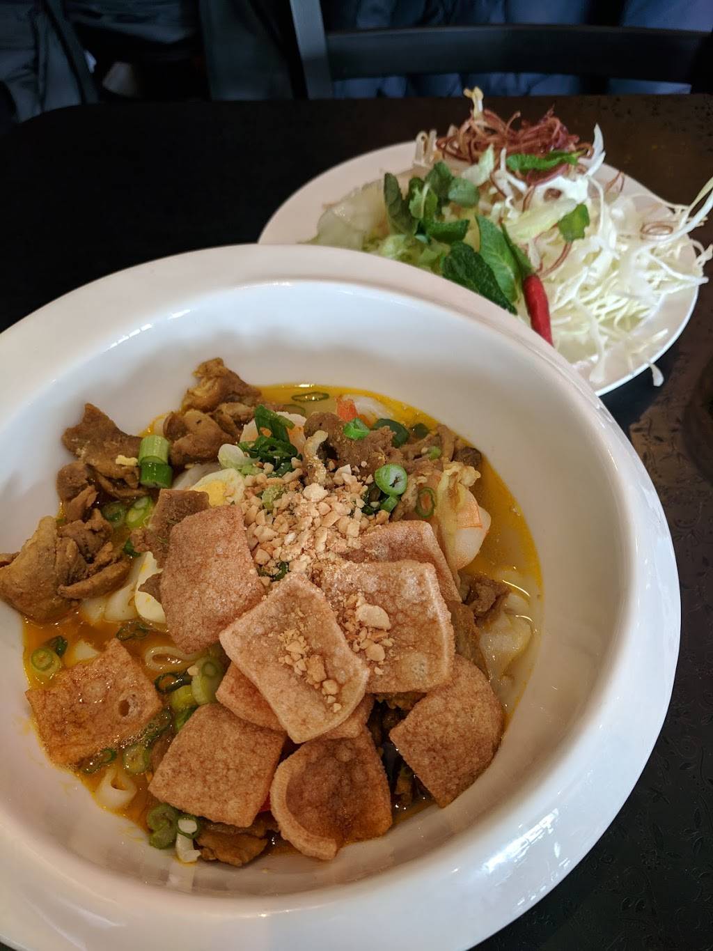 Nguyens Vietnamese | restaurant | 400 Speedvale Ave W, Guelph, ON N1H 8H3, Canada | 5192653395 OR +1 519-265-3395