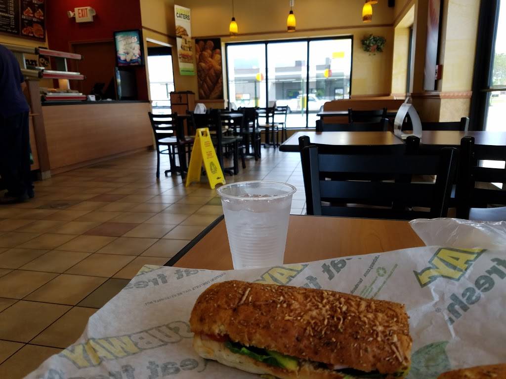 Subway | restaurant | 6757 W Port Arthur Rd, Port Arthur, TX 77640, USA | 4097363960 OR +1 409-736-3960