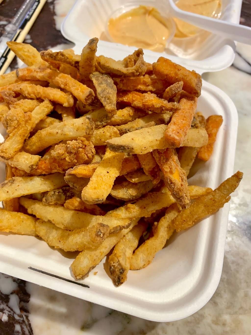 Hot Indian Mall Of America | restaurant | 332 Culinary on North, 60 E Broadway, Bloomington, MN 55425, USA | 9524797952 OR +1 952-479-7952