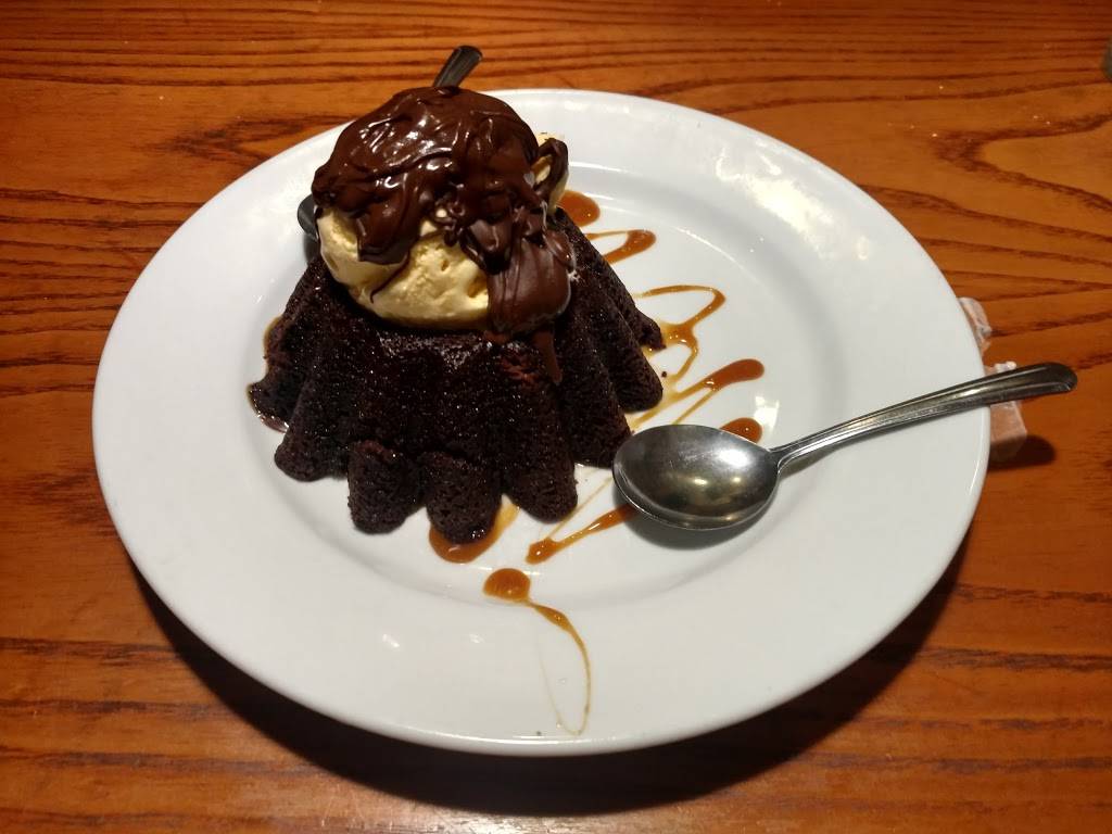 Chilis Grill & Bar | restaurant | 3494 Sports Arena Blvd, San Diego, CA 92110, USA | 6192231107 OR +1 619-223-1107